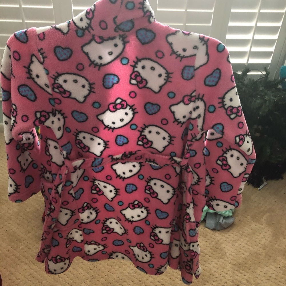 Hello kitty bath robe - Picture 3 of 3